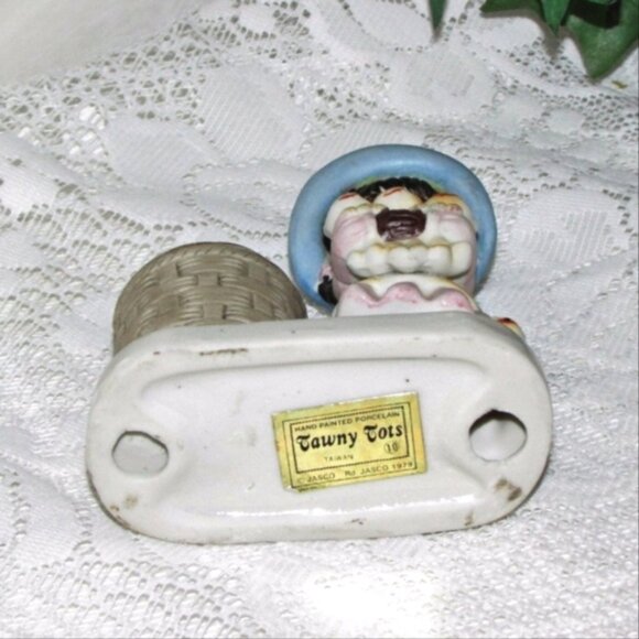 Vintage 1970s Jasco Candle Holder Hand Painted Porcelain Figurine Tawny Tots - Picture 3 of 7